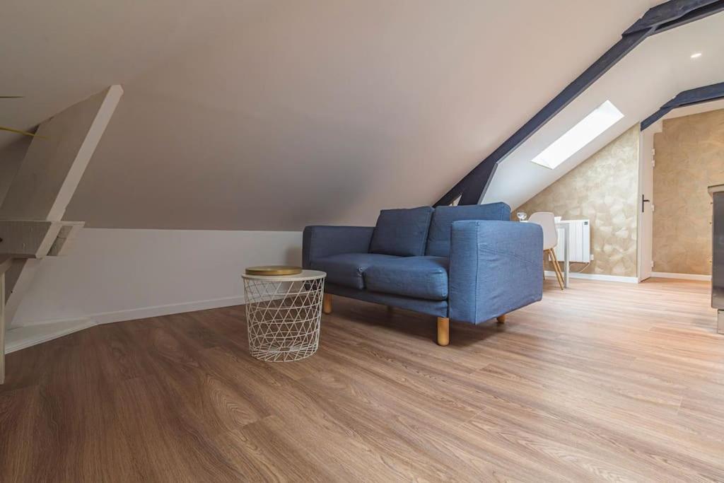 L'Azur Dore, Studio Pour 2 Voyageurs Isles-sur-Suippe Exterior photo